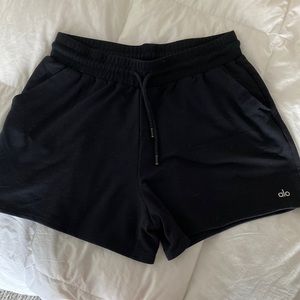 Alo Yoga Dreamy Short